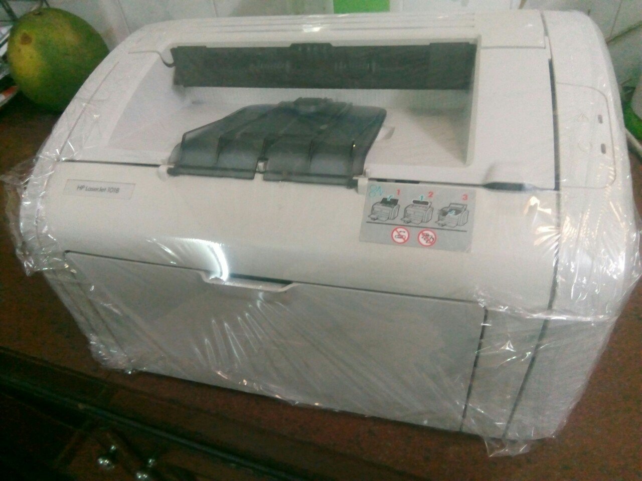 ban-may-in-cu-hp-1020